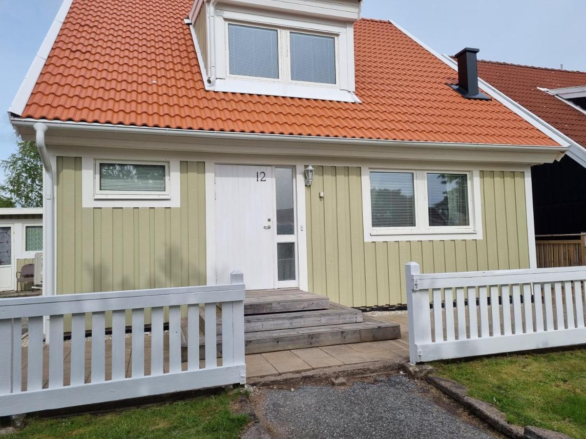 Villa Pa 144 Kvm I Lysekil Exterior photo